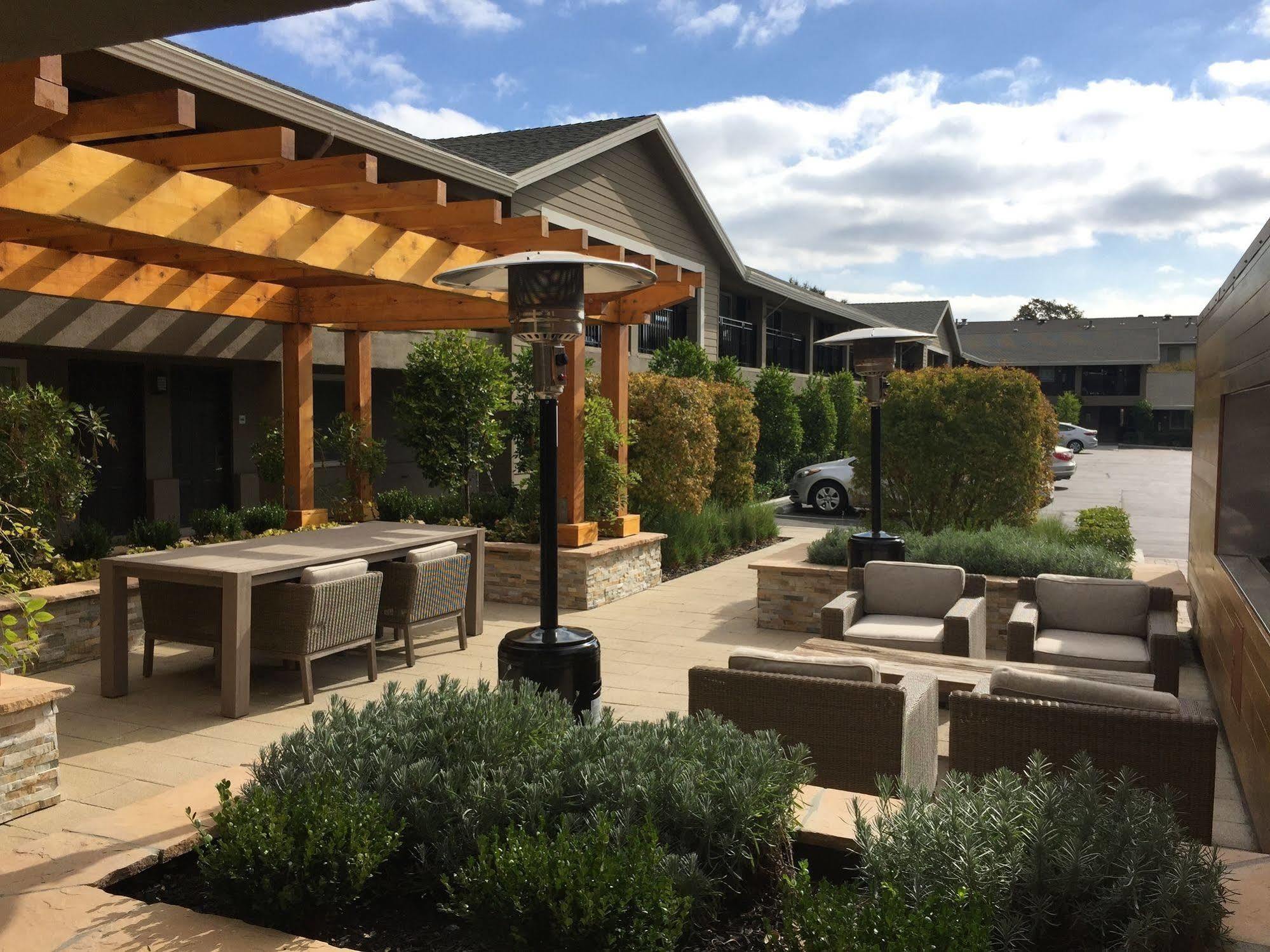 The Nest Hotel 4*